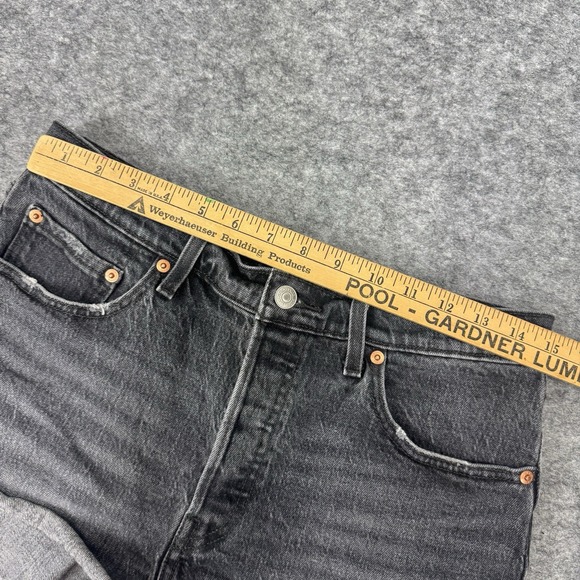 Levis 501 Jean Shorts Womens 29 Black Denim Cut Off High Rise Frayed - Picture 5 of 10